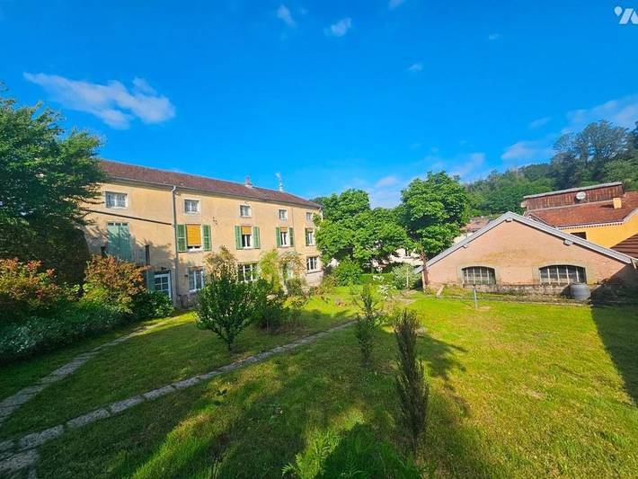 Gîte pour 4 personnes, avec jardin et vue à Fontenoy-le-Château