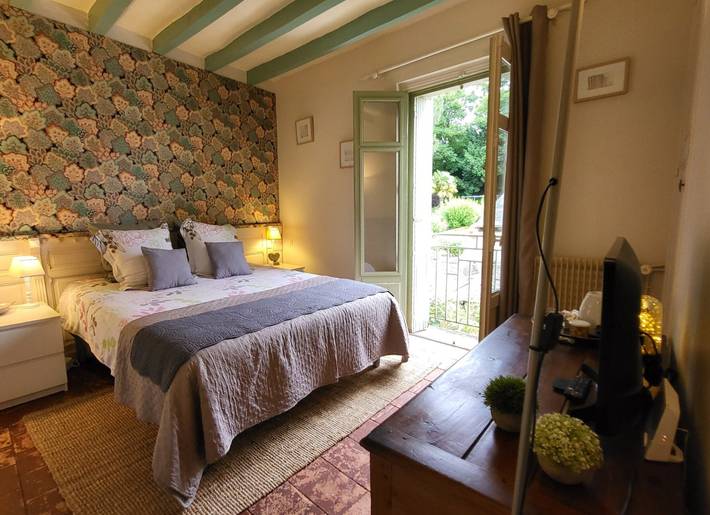 Cottage pour 3 personnes, avec jardin à Chinon