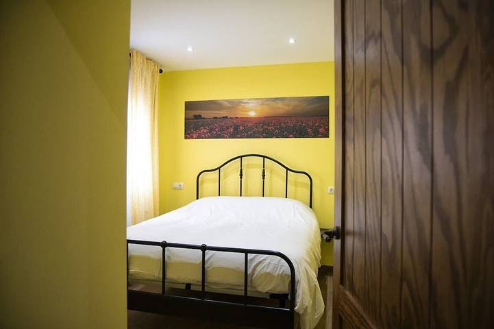 Newly renovated rural house, for 4-6 people in Sanchidrián, Région d'Ávila