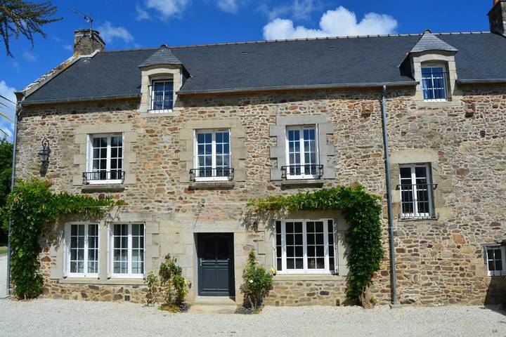 Chambre d’hôte pour 4 personnes, avec vue et jardin