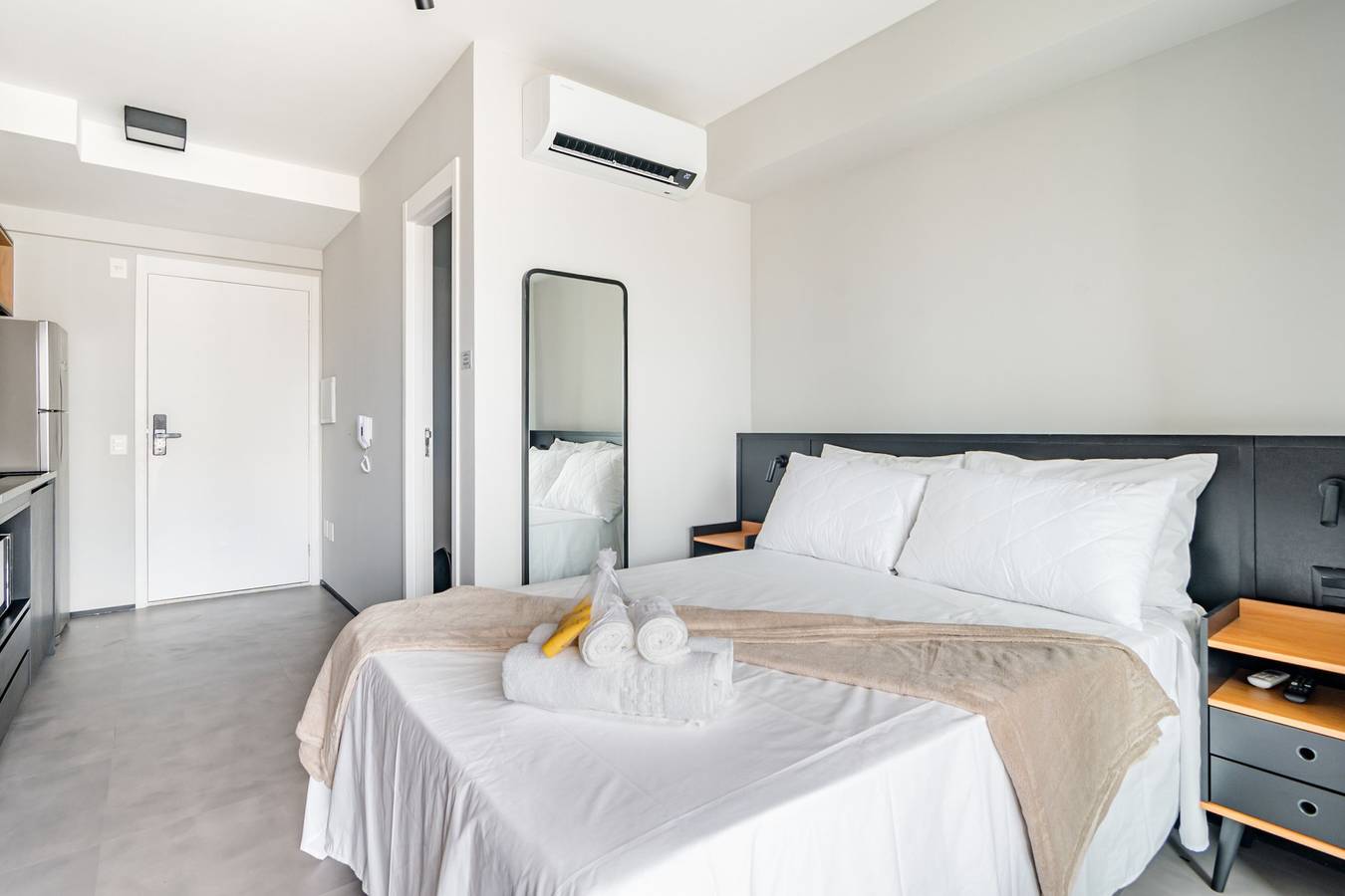 Studio entier, Refuge in São Paulo with swimming pool | Sp-P2003B in Perdizes, São Paulo