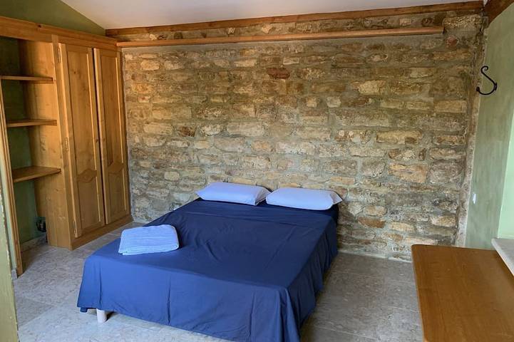 Location de vacances pour 12 personnes, avec terrasse ainsi que jardin et jacuzzi à Piégon - 2