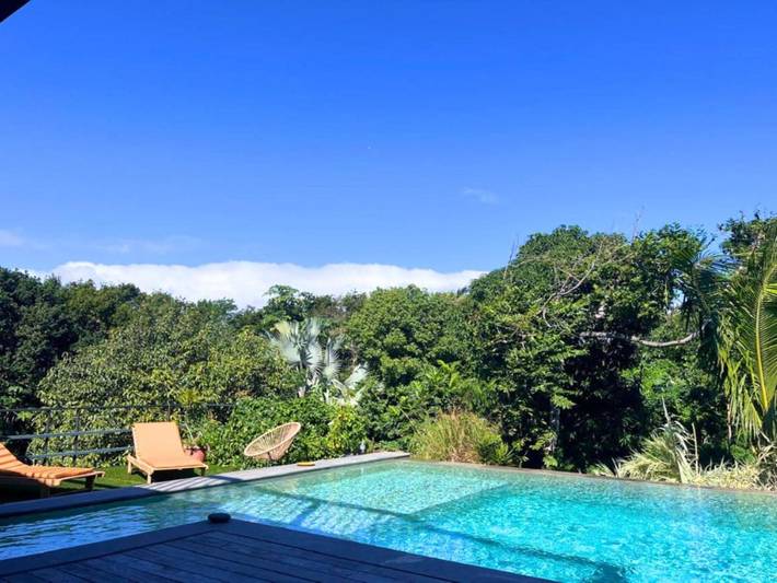 Villa pour 8 personnes, avec vue et jardin ainsi que piscine et terrasse