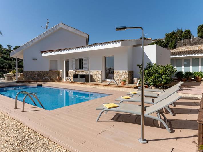 Villa pour 8 personnes, avec jardin et terrasse à Tossa de Mar
