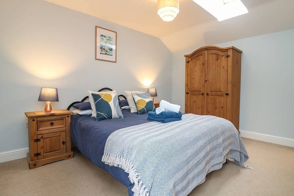 Little Tregarrick, with a garden in Helston in Helston, Cornwall