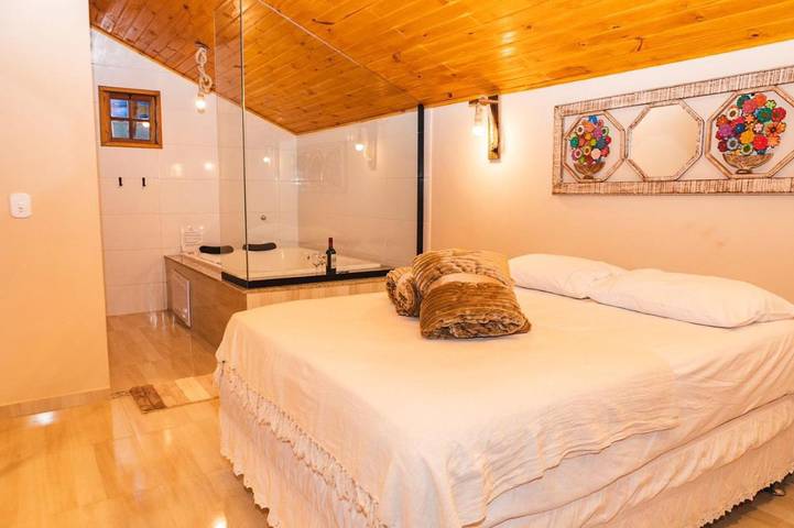 Casas e apartamentos de temporada para 4 pessoas, com terraço e jardim e ainda vista, com animais de estimação em Casimiro de Abreu