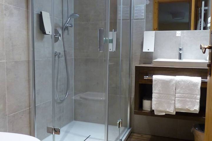 Ferienwohnung für 2 Personen, mit Garten und Terrasse in Höfen - 4