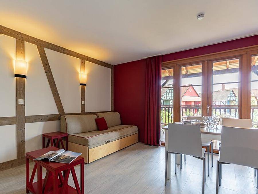 Pierre & Vacances Résidence Le Clos d'Eguisheim - Apartment 7 persons - - 2 bedrooms - Duplex - Garden view in Eguisheim, Parc naturel régional des Ballons des Vosges