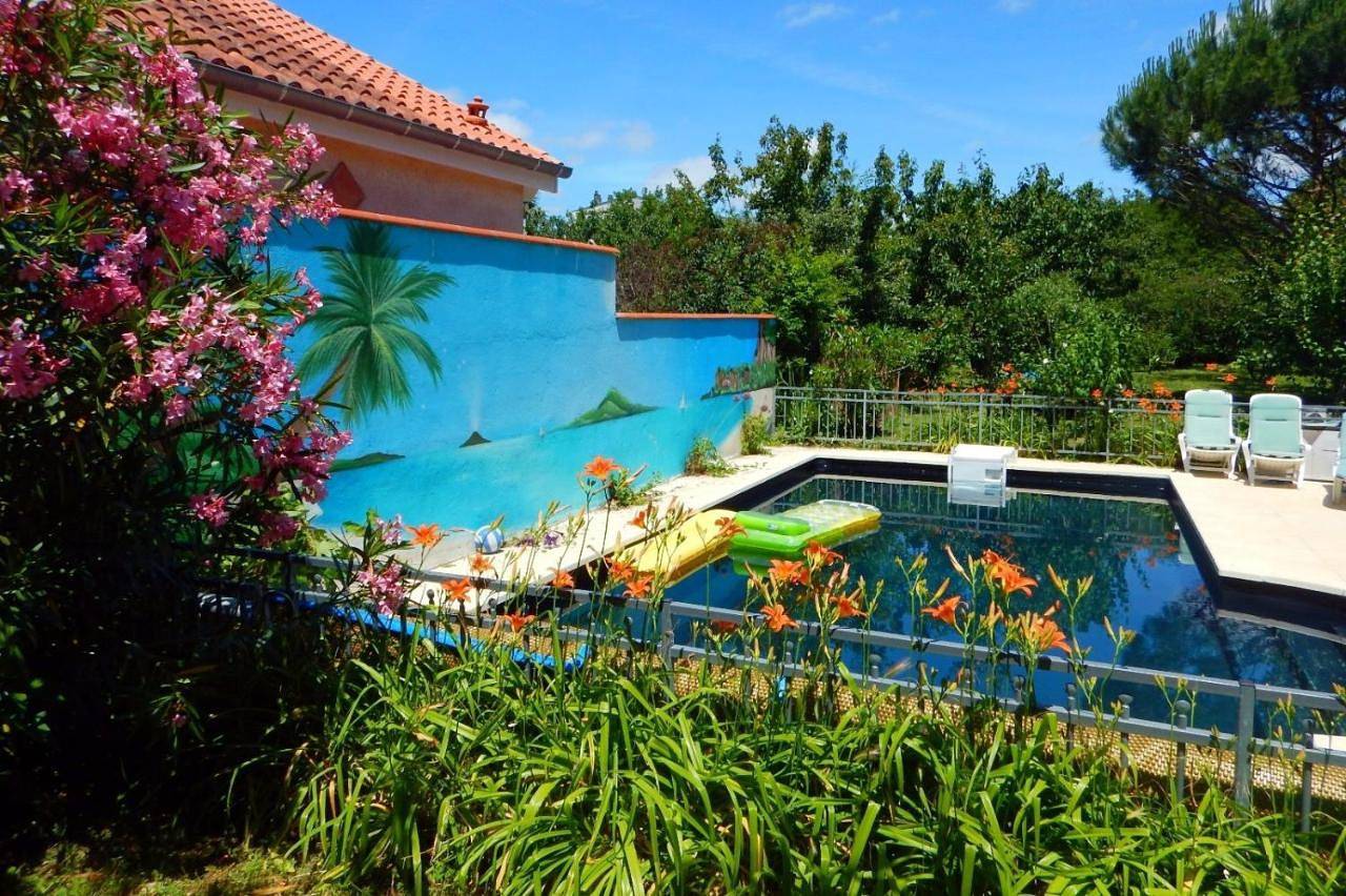 2 chambres et salle de bain un oasis de bien être Piscine et jardin Direct Gare Aéroport in Toulouse, Toulouse et ses environs
