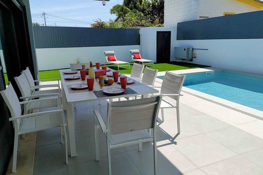 Fantastic holiday home with heated pool in Setúbal, Halbinsel von Setúbal
