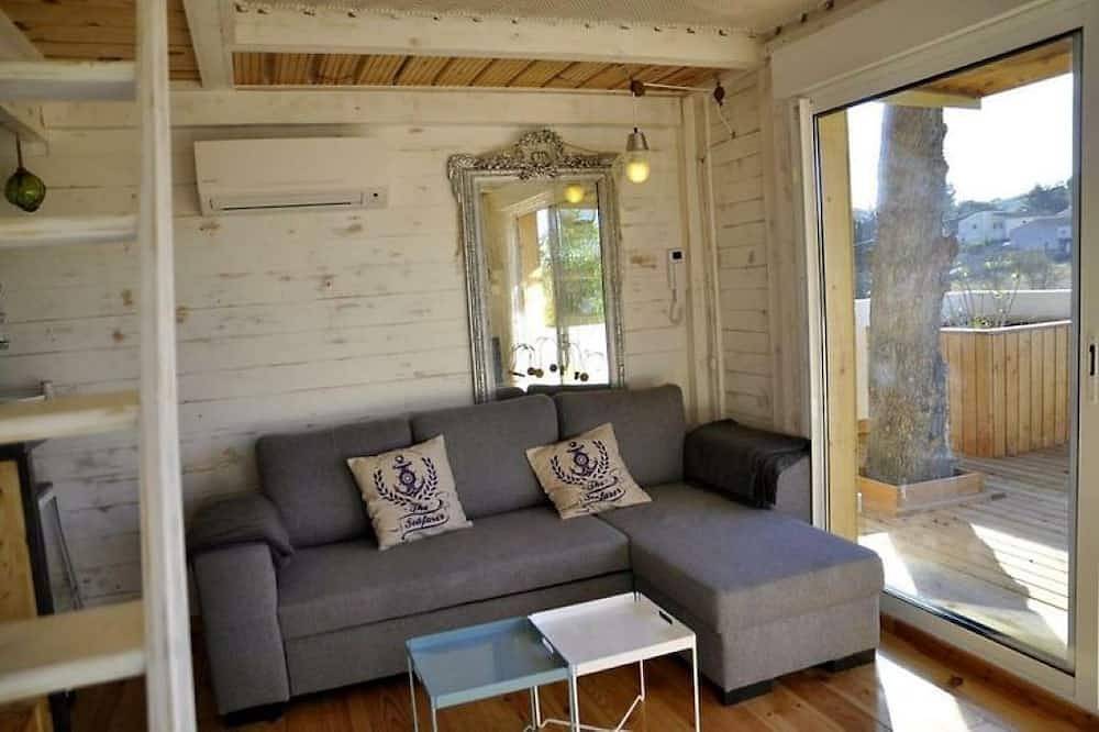 La Bicoque, Cabane Atypique Avec Filet Suspendu Près de Montpellier in Saint-Jean-de-Védas, Côte d'Améthyste