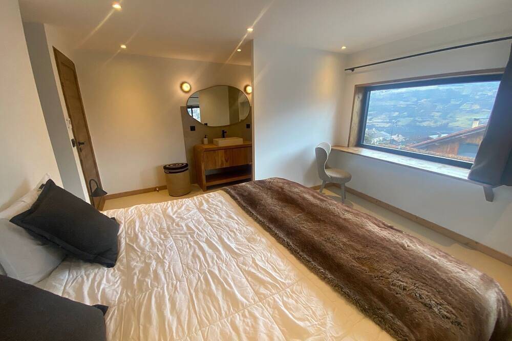 Chalet Mauricette- fully renovated in La Plagne, Ideal for Families in La Plagne-Tarentaise, Savoie