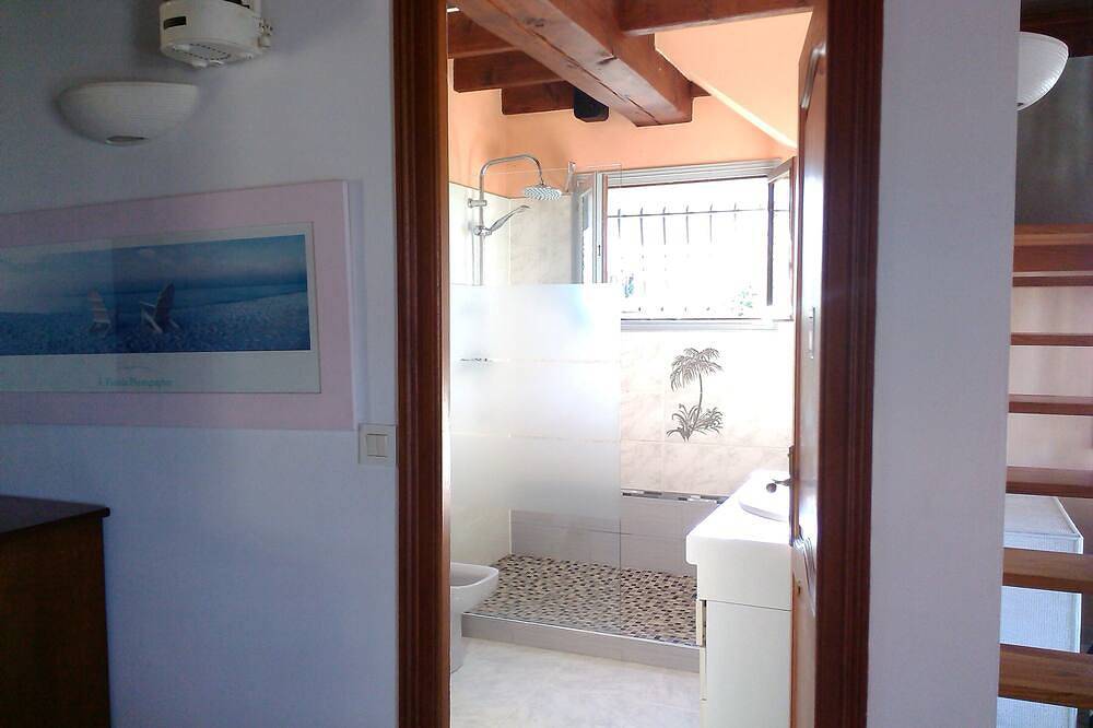 Beautiful View Over The Txingudi Bay And The Town in Hendaye, Bayonne und Umgebung