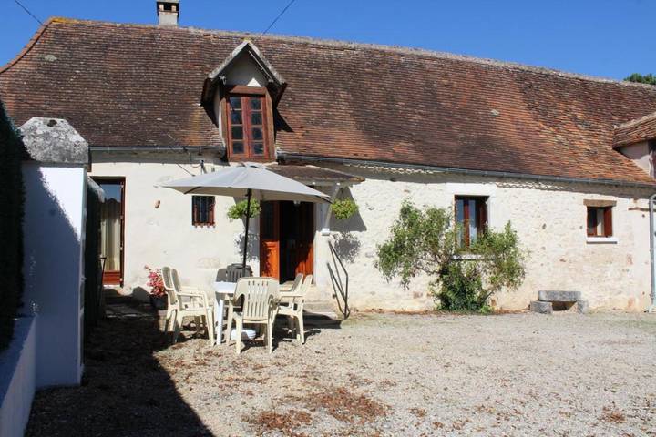 Location de vacances pour 5 personnes, avec jardin, animaux acceptés à Fossemagne - 2