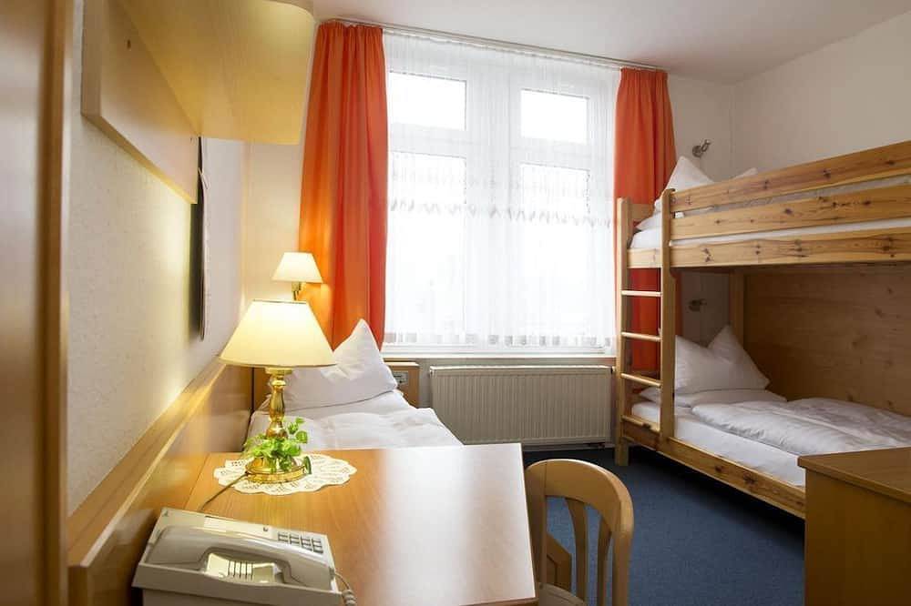 Dreibettzimmer,Du/Wc, Einzelbett/Doppelstockbett - Hotel Heinz in Plauen, Chemnitz und Umgebung