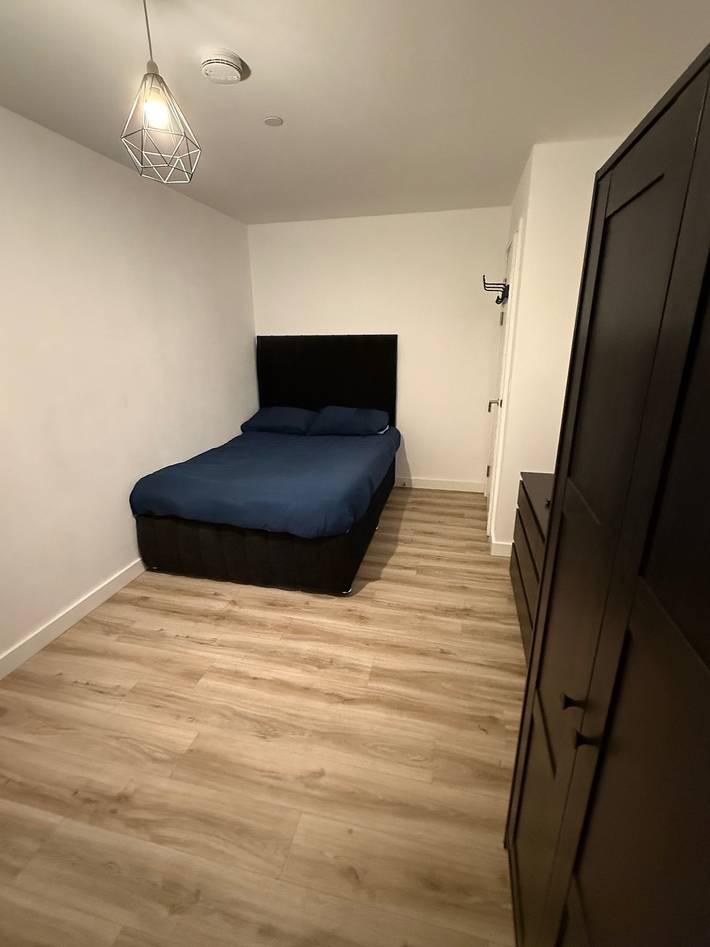 Apartamento vacacional entero, Apartamento de vacaciones para 2 personas con terraza in Luton, Chiltern Hills