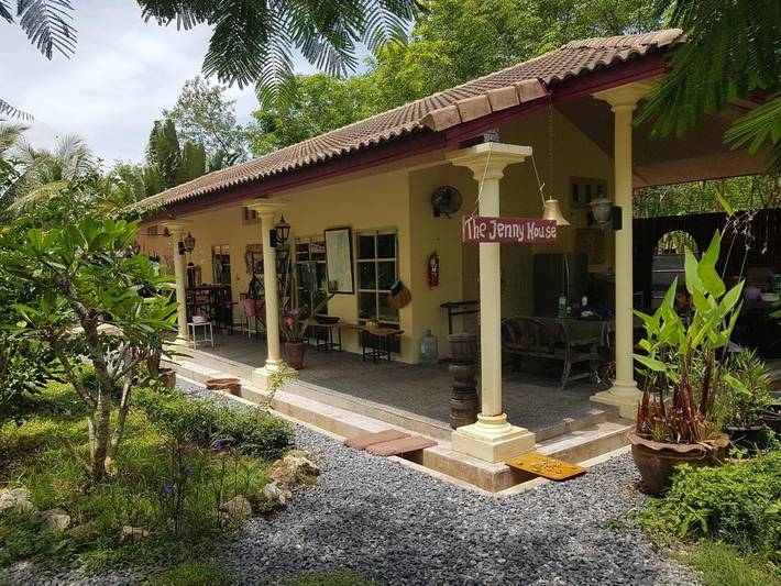 Chambre d’hôte pour 3 personnes, avec jardin ainsi que vue et piscine dans Ko Kho Khao - 2