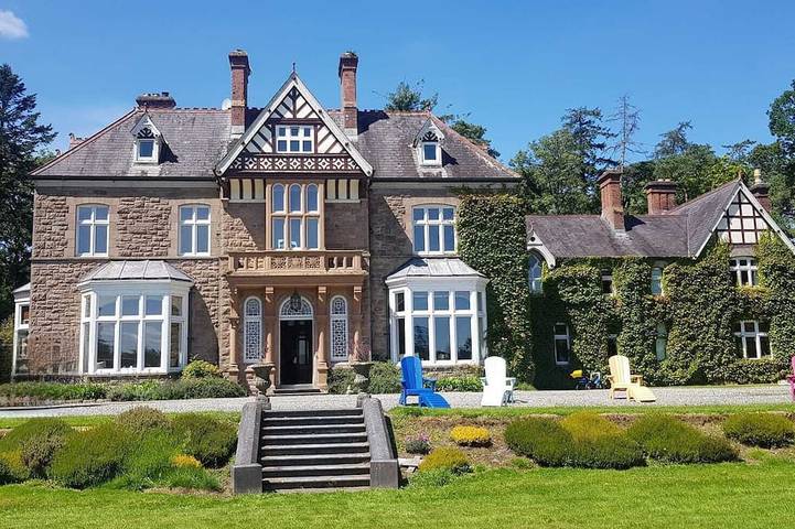 Vacation rental for 20 people in Ireland