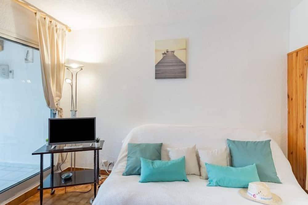 Ganze Wohnung, Les Pescadieres by Interhome in Pramousquier, Le Lavandou