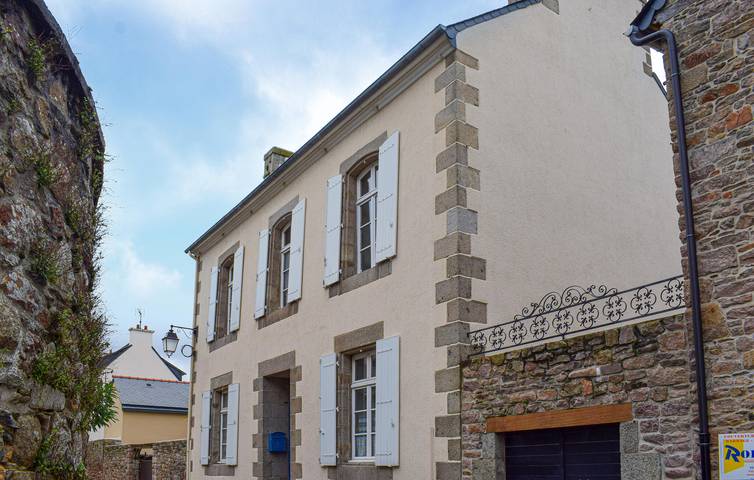 Location de vacances pour 8 personnes, avec terrasse dans Port de Paimpol - 2