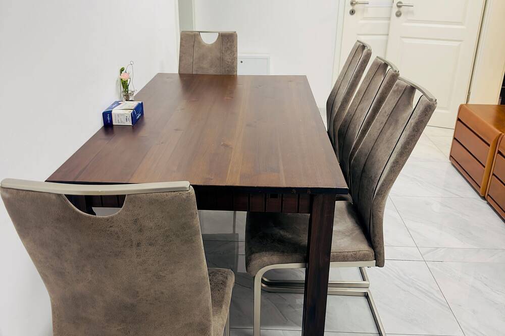 Ganze Wohnung, Vollausgestattet Gemütliche Wohnung in Apfelbeerenring Hamburg 65qm für 5 Person in Harburg (Hamburg), Hamburg