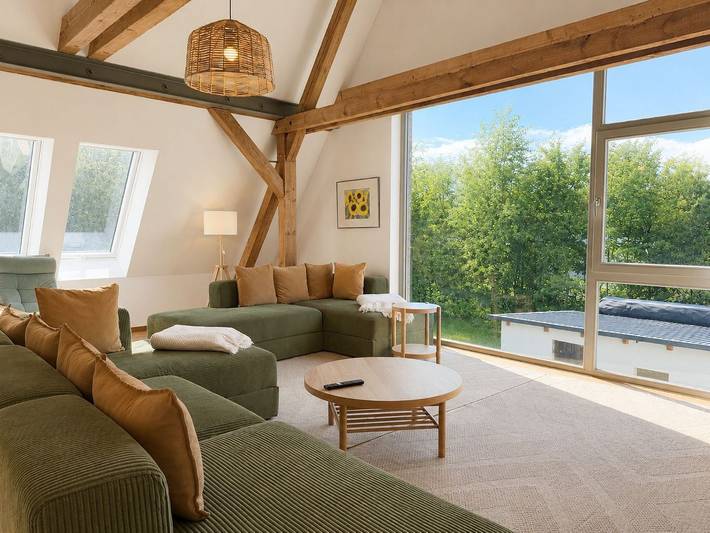 Ferienhaus für 6 Personen, mit Terrasse und Garten sowie Sauna und Ausblick in Altenkirchen