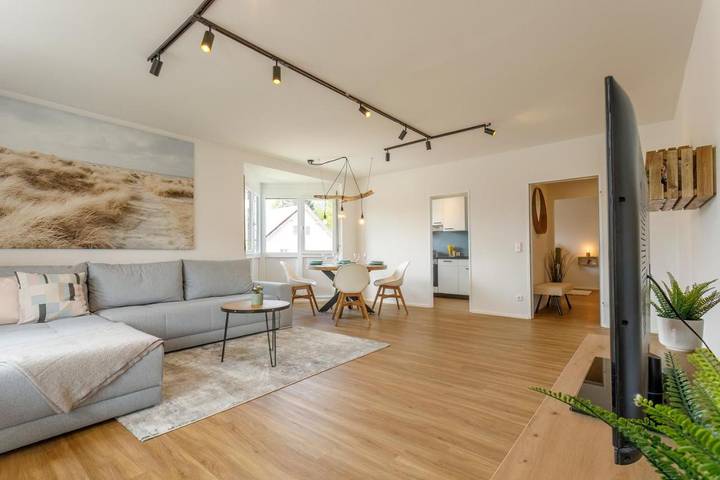Ferienwohnung für 4 Personen, mit Balkon und Terrasse sowie Garten und Ausblick in Isny im Allgäu