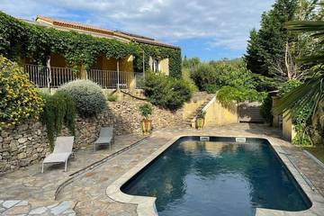 Cottage pour 8 personnes, avec jardin à Générargues