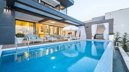 Villa für 8 Personen in Crikvenica, Primorje-Gorski Kotar, Bild 1