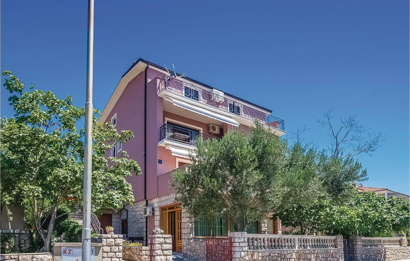 Ganze Ferienwohnung, Ferienwohnung für 7 Personen mit Terrasse in Novi Vinodolski, Primorje-Gorski Kotar