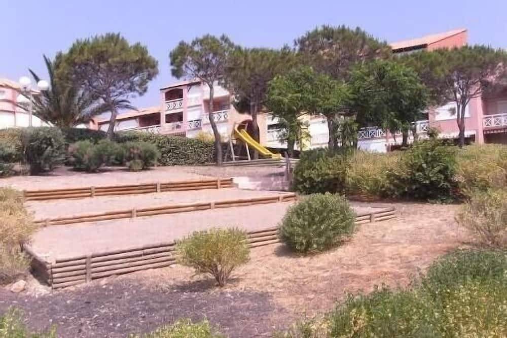 Appartement entier, St Pierre la mer, Hauts d'Azur, T2 cabine vue mer, piscine, près mer et centre. in Saint Pierre la Mer, Fleury
