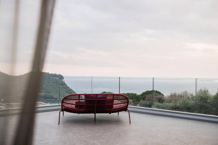 Villa pour 6 personnes, avec vue sur le lac et jardin ainsi que piscine et vue, animaux acceptés à Garde - 2