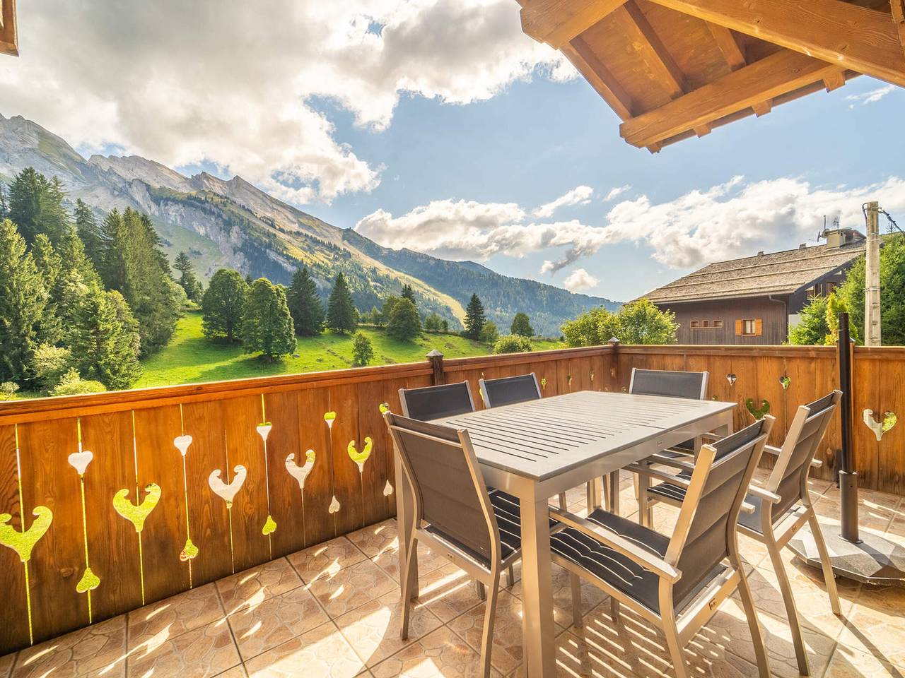 Appartement entier, Bel Appart 6 Pers - 2 Ch - Terrasse Sud - Garage - Wifi - La Clusaz in Lac des Confins, La Clusaz