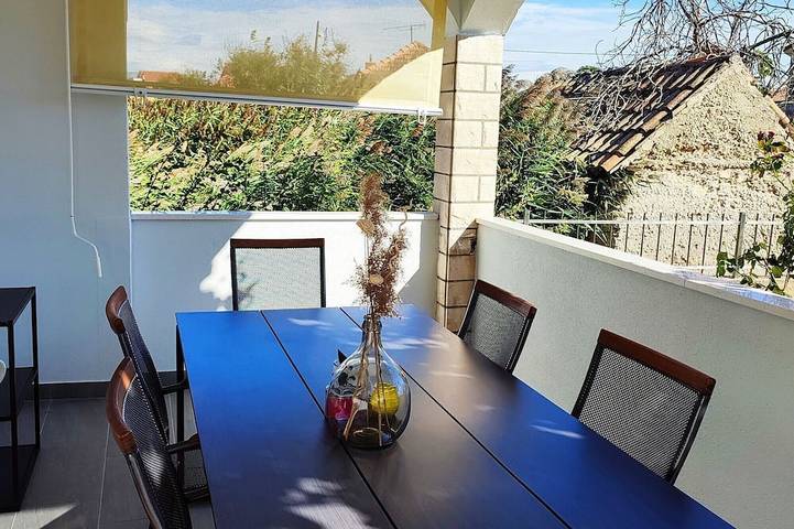 Ganze Wohnung, Apartment Grubišić - Two Bedroom Apartment With terrace in Sibenik, Šibenik-Knin