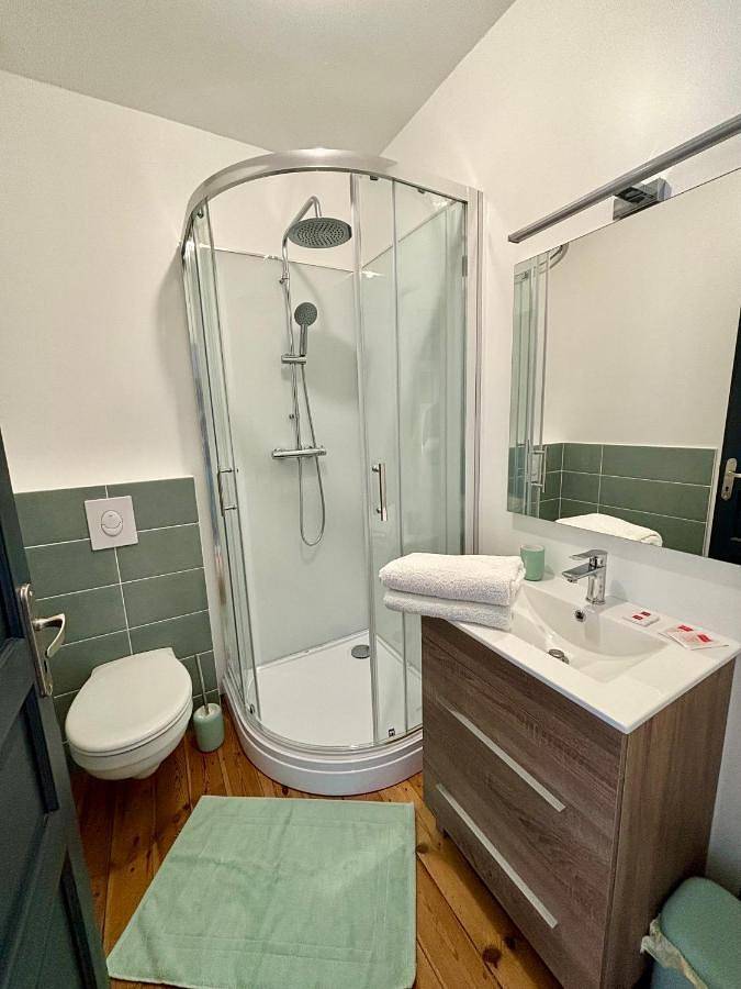 Appartement entier, One-Bedroom Apartment in Pontorson, Région d'Avranches