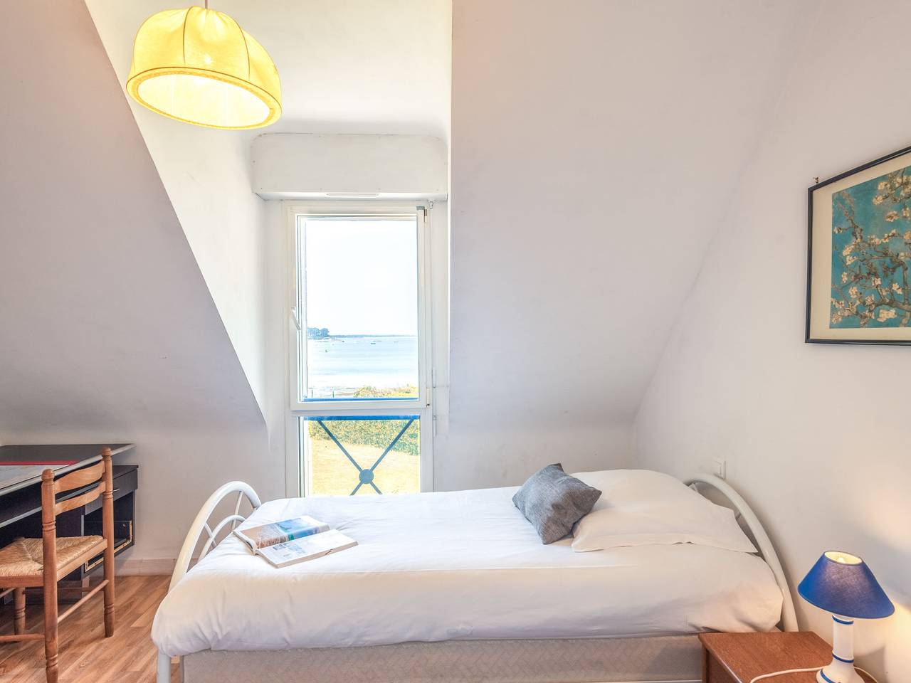 Maison Poul in Saint-Pierre-Quiberon, Côte des Mégalithes