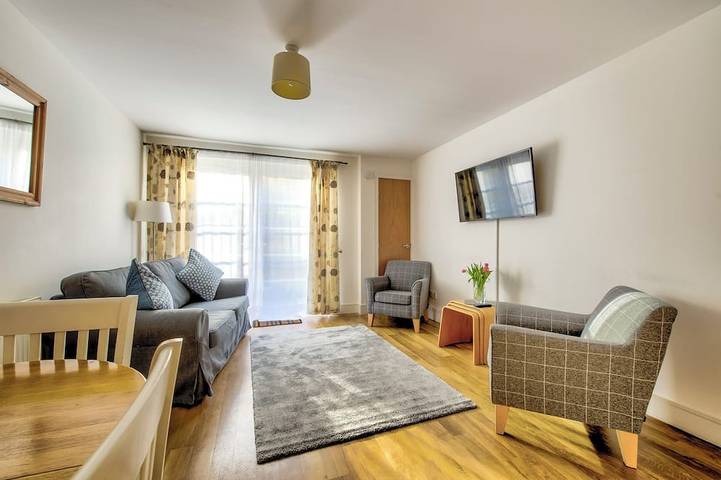 Vacation rental for 4 people, with terrace in Scotland