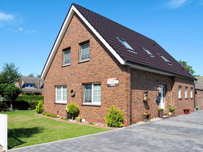 Ferienhaus für 8 Personen, mit Terrasse und Garten in Hohenkirchen (Wangerland)
