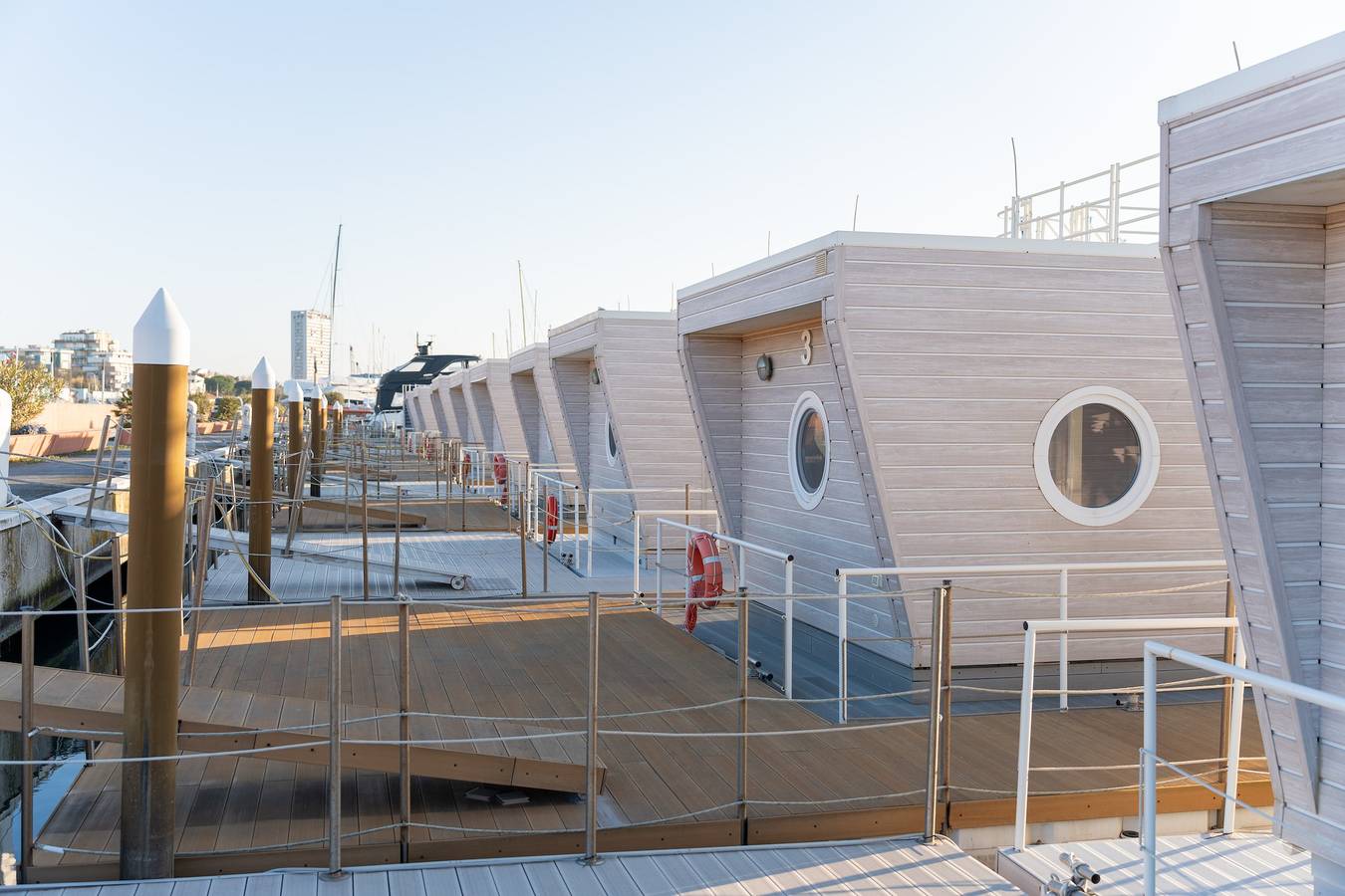 Alisea 3 - Nomastay House Boats in Rimini, Rimini Province