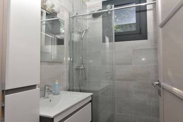 Villa pour 5 Personnes dans Cap Bénat, Bormes-les-Mimosas, Photo 3