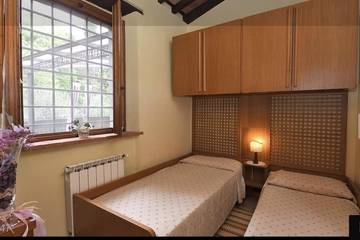 Agriturismo per 6 Persone in Camaiore (Toscana), Versilia, Foto 3