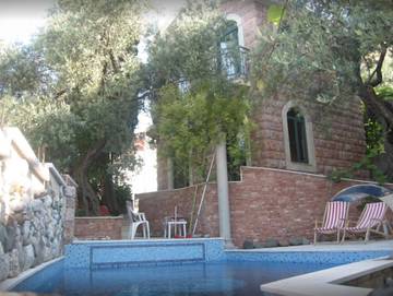 Chambre d’hôte pour 2 personnes, avec vue et jardin, animaux acceptés au Monténégro