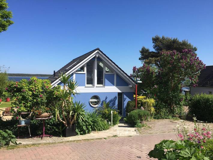 Ferienhaus für 4 Personen, mit Garten und Terrasse in Breege - 2