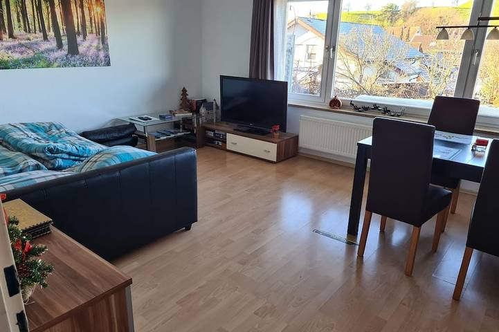 Ferienwohnung für 4 Personen, mit Terrasse und Garten sowie Pool und Sauna