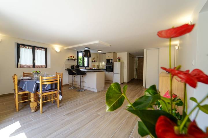 Ferienwohnung für 2 Personen, mit Terrasse und Garten - 1