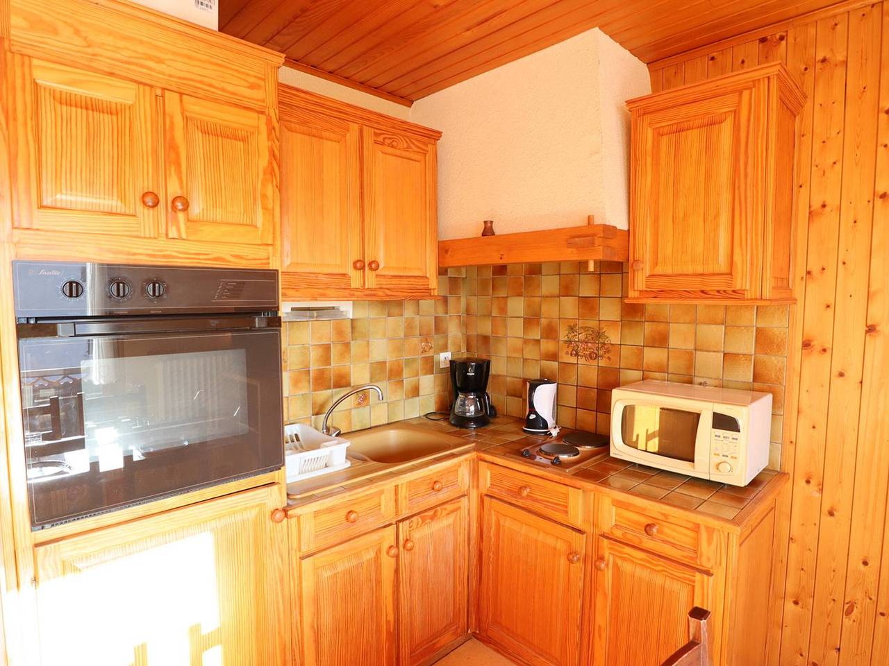 Entire apartment, 2-room apartment Les Gets - 4 ppl - Near slopes & center - Parking in Les Gets, Les Portes du Soleil