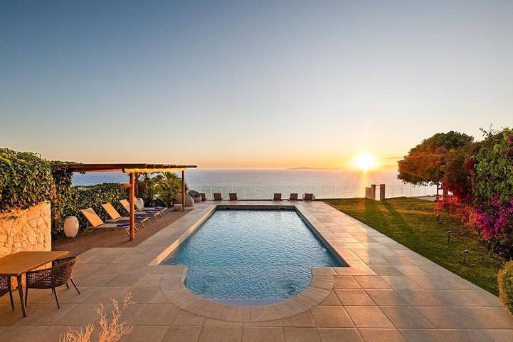 Chalet para 12 personas, con sauna además de piscina y jardín - 1