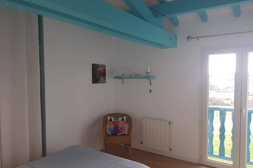 Maison 10 personnes avec piscine chauffée située entre mer et montagne in Arcangues, Région de Bayonne