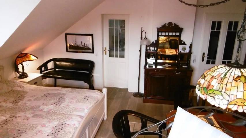 Ganze Ferienwohnung, Ferienwohnung für 2 Personen (36 m²) in Lindau in Lindau, Bayerisch Schwaben