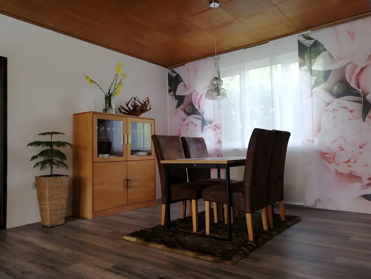 Ferienhaus 'Küstenglück' mit privater Terrasse, Gemeinschaftsgarten und Wlan in Wilhelmshaven, Südliche Nordseeküste